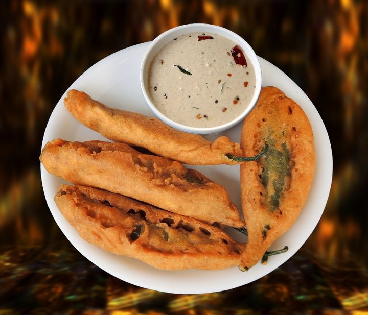 Mirchi Bajji (4 pieces)