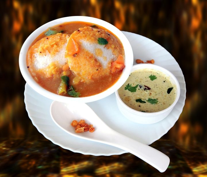 Thatte Sambhar Idly (1 piece)